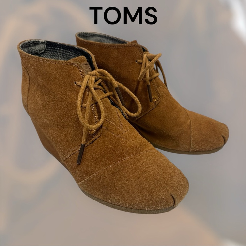 TOMS Women's chestnut Suede  Lace UpWedges Booties Ankle Shoes Desert Wedges W8